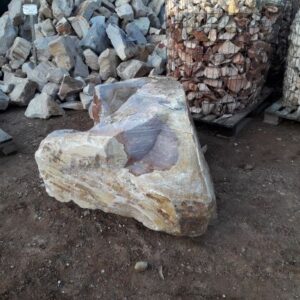 Sziklakerti kövek